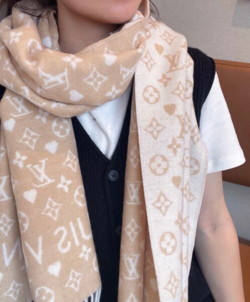 Not for sale: Louis Vuitton Cashmere Printed Scarf Apricot