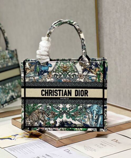 Dior Small Dior Book Tote Green 2