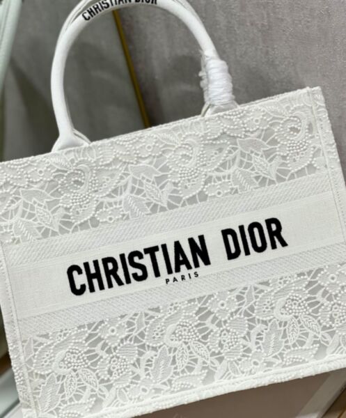 Dior Medium Dior Book Tote Cream 7