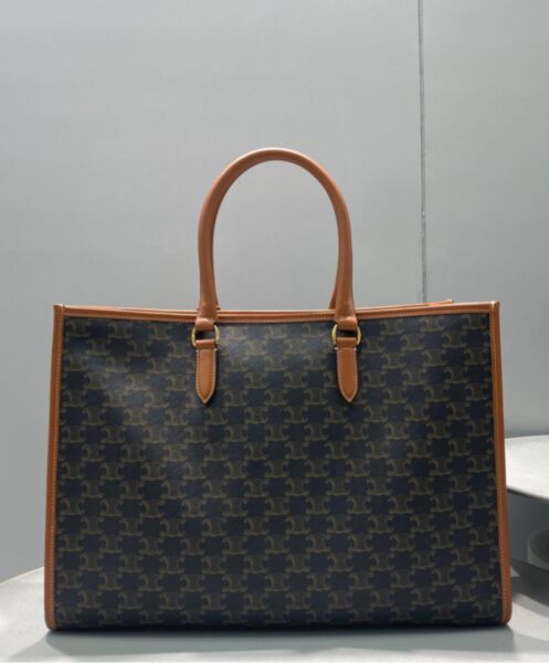 Celine Horizontal Cabas In Triomphe Canvas And Calfskin Coffee 4