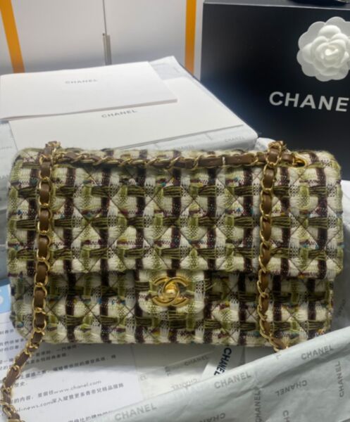 Chanel Classic Handbag A01112 Green 3