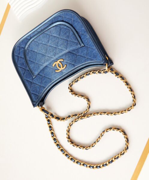 Chanel Hobo Handbag AS4666 Blue 3