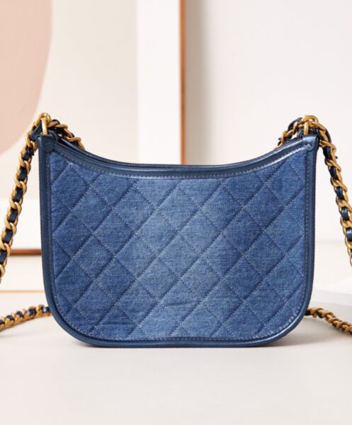 Chanel Hobo Handbag AS4666 Blue 4