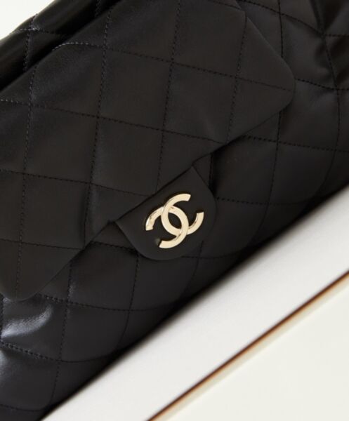 Chanel Maxi Hobo Bag AS4339 Black 7