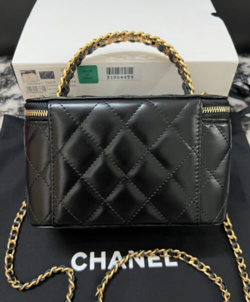 Chanel Chain Makeup Bag AP3012 Black 5