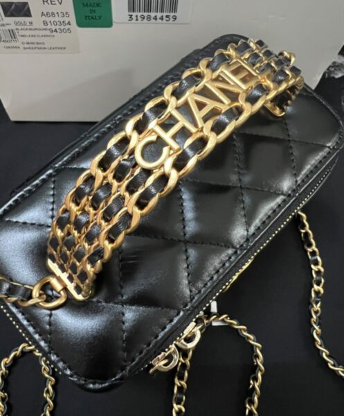 Chanel Chain Makeup Bag AP3012 Black 8