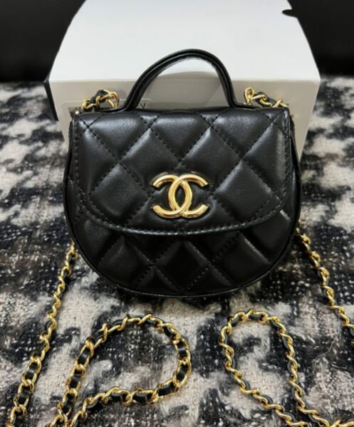 Chanel Clutch With Chain AP3378 Black 2