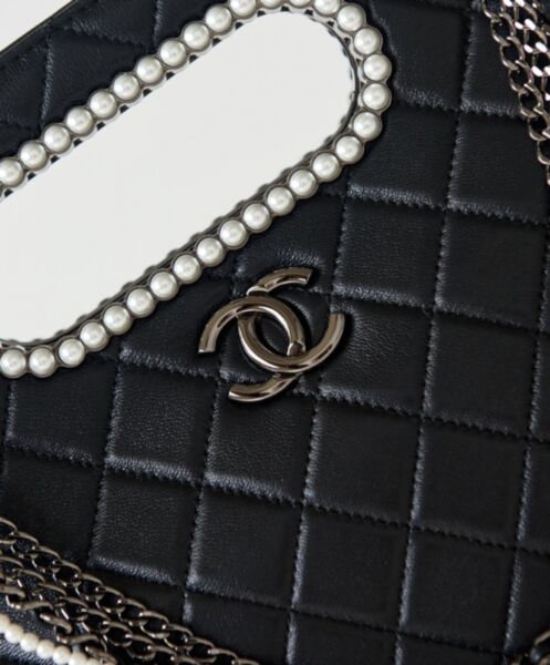 Chanel Shopping Bag AS4222 Black 8