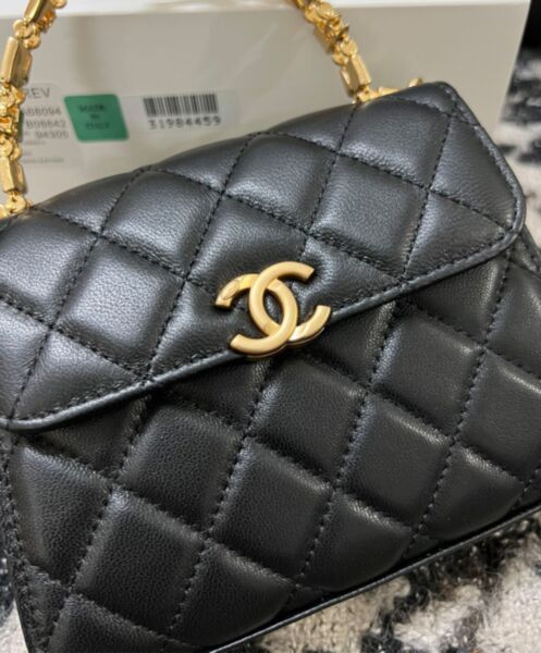 Chanel Clutch With Chain AP2945 Black 7