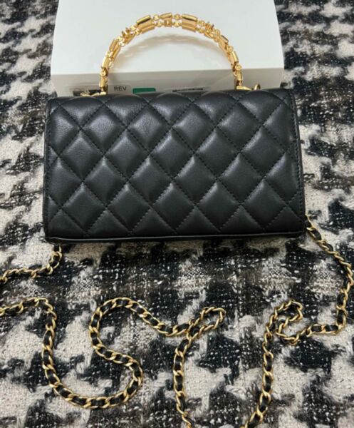 Chanel Flap Phone Holder With Chain AP2946 Black 7