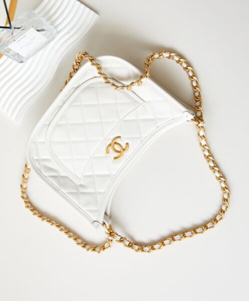 Chanel Hobo HandBag AS4666 White 4