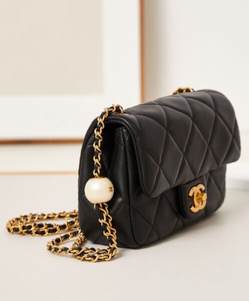 Chanel Small Flap Bag AS4861 Black 3