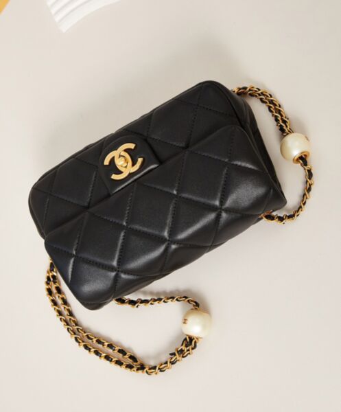 Chanel Small Flap Bag AS4861 Black 4