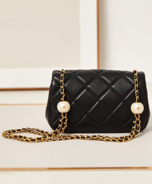 Chanel Small Flap Bag AS4861 Black 5