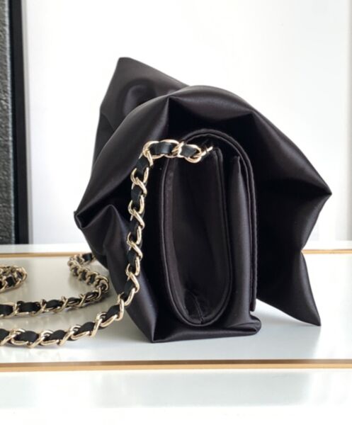 Chanel Clutch AS4098 Black 3