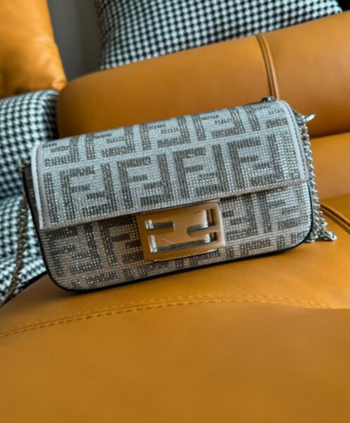 Fendi Baguette Mini 8BS017 Silver 3