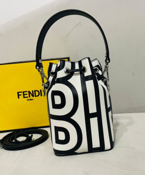 Fendi Mon Tresor Two-tone Printed Leather Fendi Roma Capsule Mini-bag 8BS010 Black 5