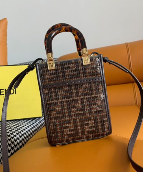 Fendi Mini Sunshine Shopper 8BS051 Dark Coffee 4