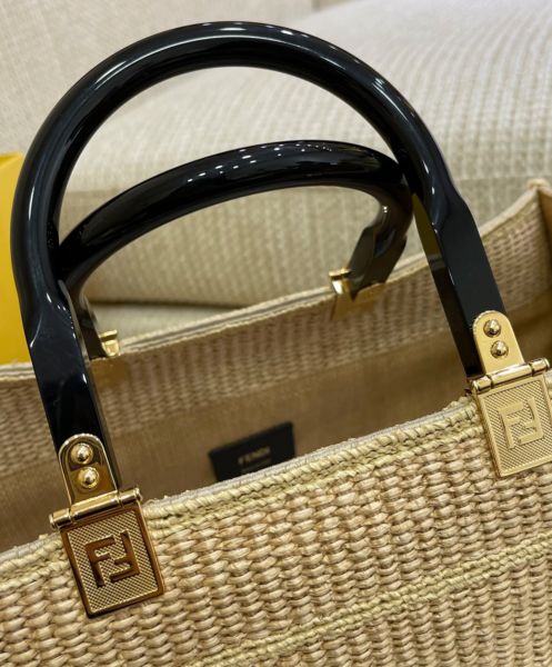 Fendi Medium Embroidered Straw Tote Bag Apricot