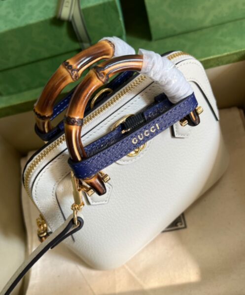 Gucci Diana Mini Tote Bag 715775 3