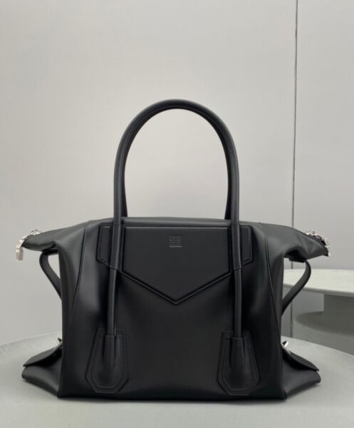 Givenchy Medium Antigona Soft Lock Handbag Black 6