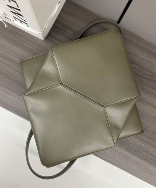 Loewe Puzzle Fold Tote In Shiny Calfskin 7