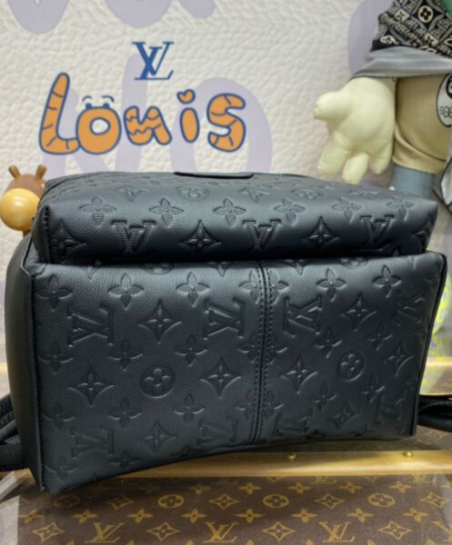 Louis Vuitton Discovery Backpack M46553 Black 5