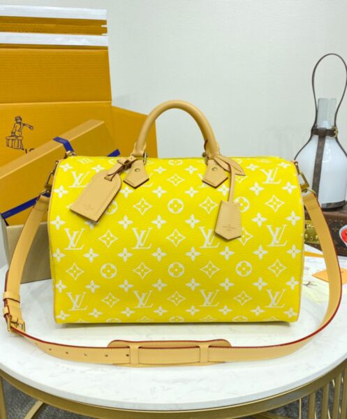 Louis Vuitton Speedy P9 Bandouliere 40 M24419 Yellow 2