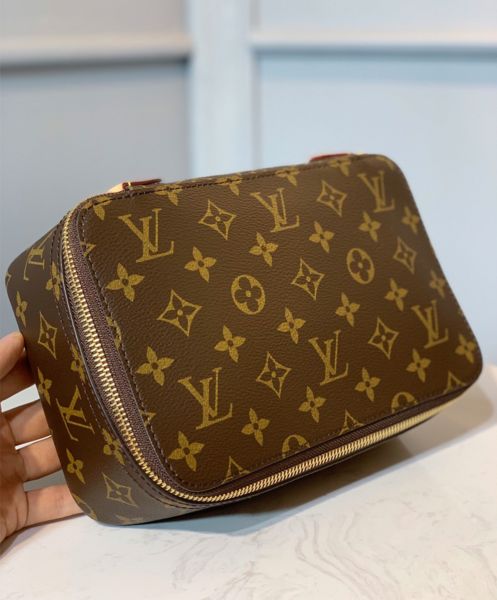 Louis Vuitton Packing Cube MM M43689 Brown