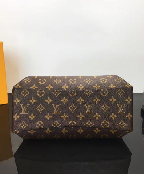 Louis Vuitton Rivoli PM M44543 Brown