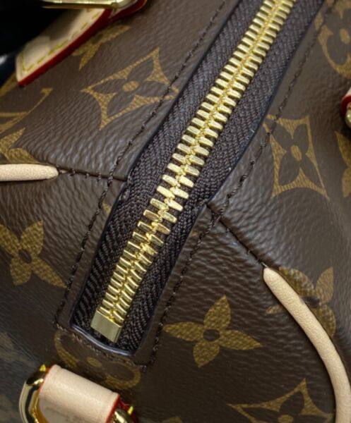 Louis Vuitton Speedy Bandouliere 20 M45957 Cream 8