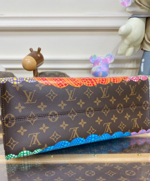 Louis Vuitton LV x YK OnTheGo MM M46466 Brown 5