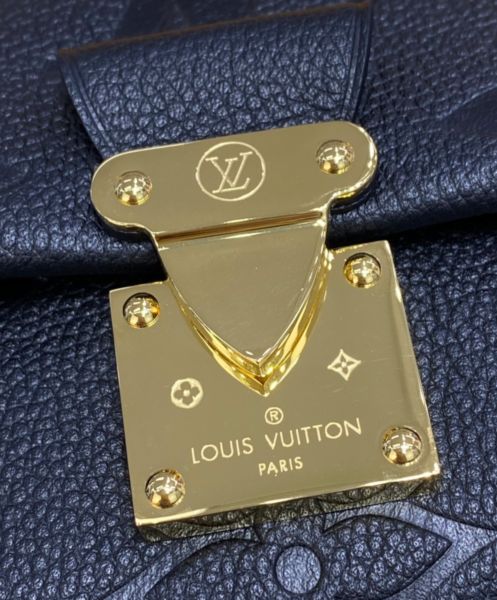 Louis Vuitton Favorite Black 7