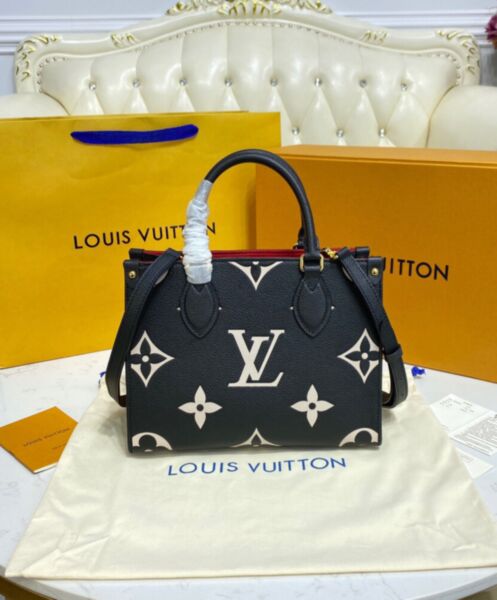 Louis Vuitton Onthego PM Tote Bag M45659 M45779 4