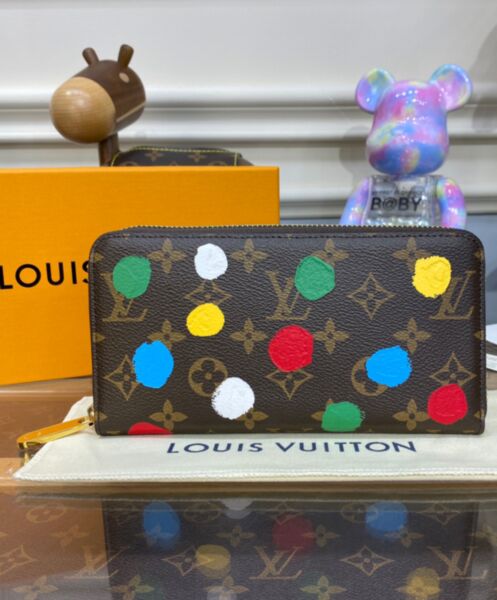 Louis Vuitton LV x YK Zippy Wallet M81864 Brown 2