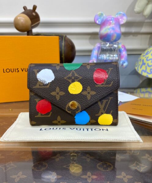 Louis Vuitton LV x YK Victorine Wallet M81865 Brown 2