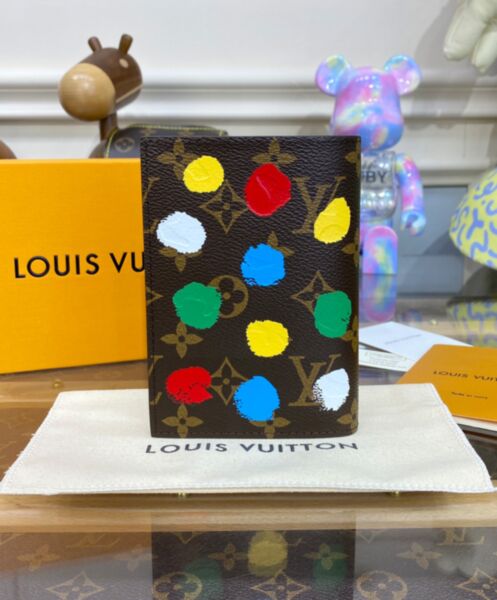 Louis Vuitton LV x YK Passport Cover M81994 Brown 4