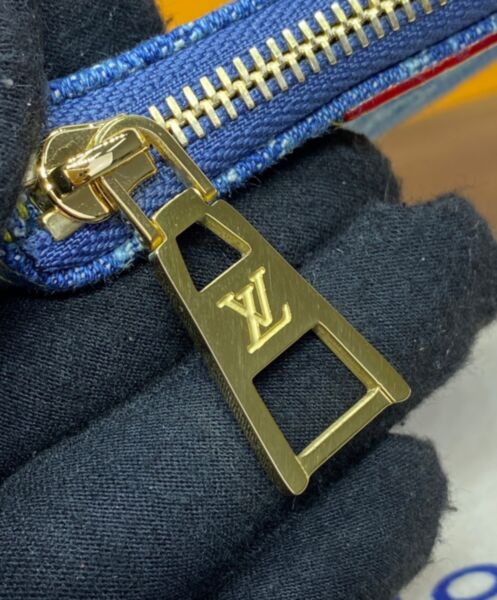 Louis Vuitton Key Pouch M82961 Blue 6