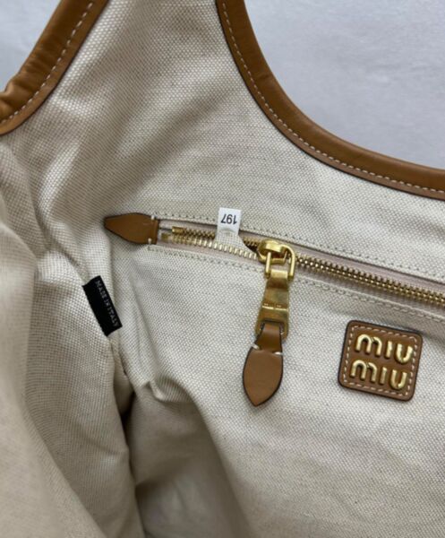 Miumiu IVY Leather Bag 5BG231 10