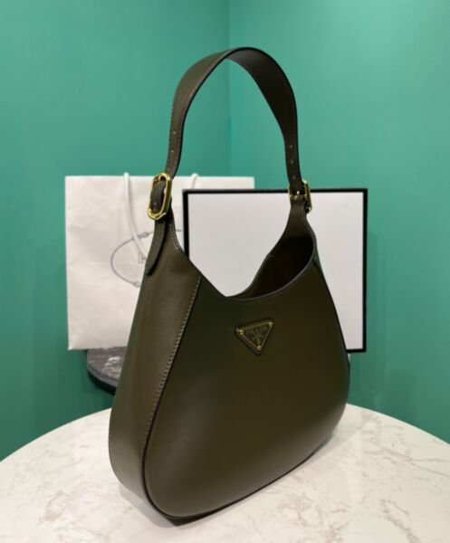 Prada Leather Shoulder Bag 1BC179 3