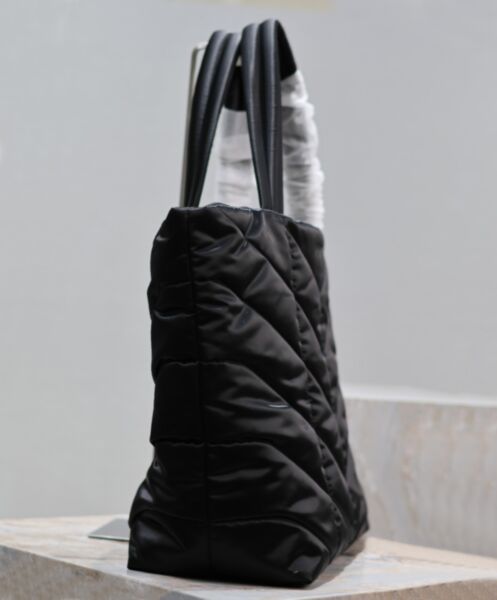 Saint Laurent Puffer Tote In Econyl Black 5