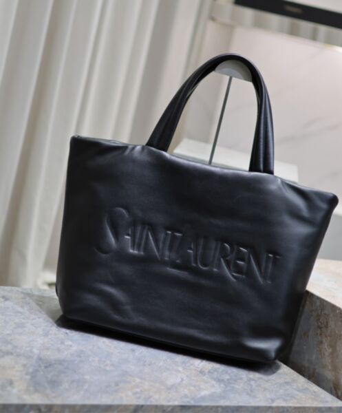 Saint Laurent Tote In Nappa Lambskin Black 3