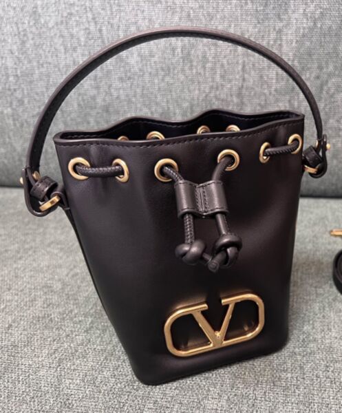 Valentino Mini Vlogo Signature Bucket Bag In Nappa Leather 