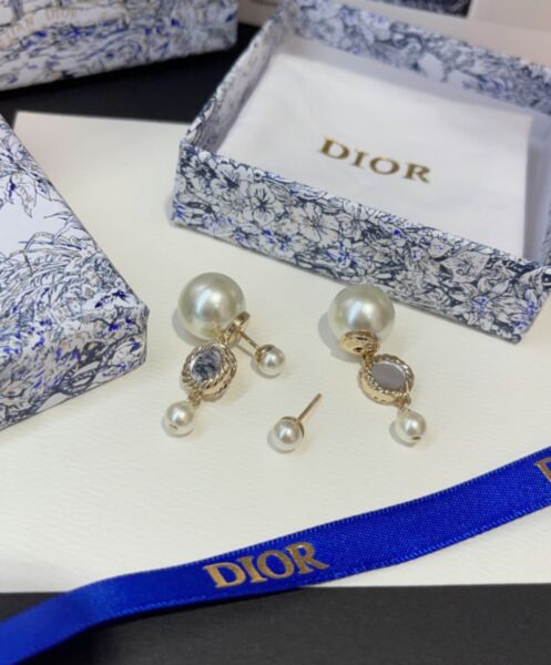 Dior Women's Dior Tribales Earrings White 5