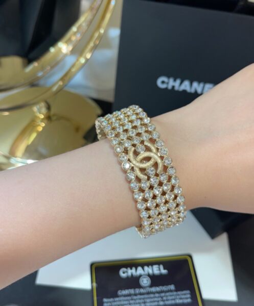 Chanel Women's Cuff ABA609 Golden 5