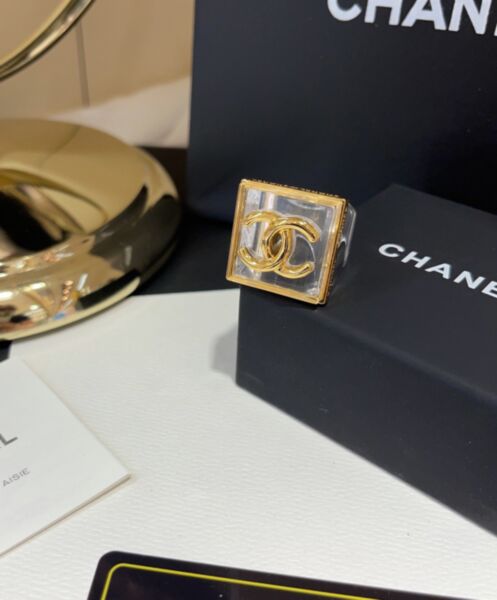 Chanel Women's Ring ABA585 Golden 2