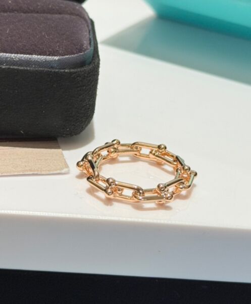 Tiffany Women's Micro Link Ring Golden 4
