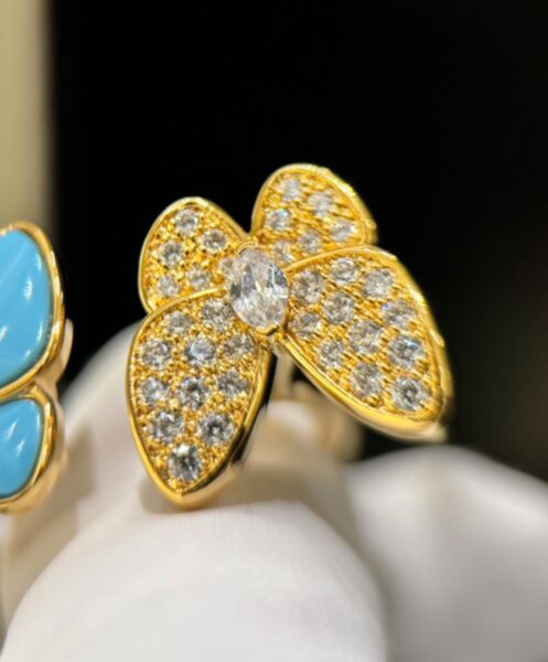 Van Cleef & Arpels Women's Two Butterfly Between The Finger Ring Blue 4