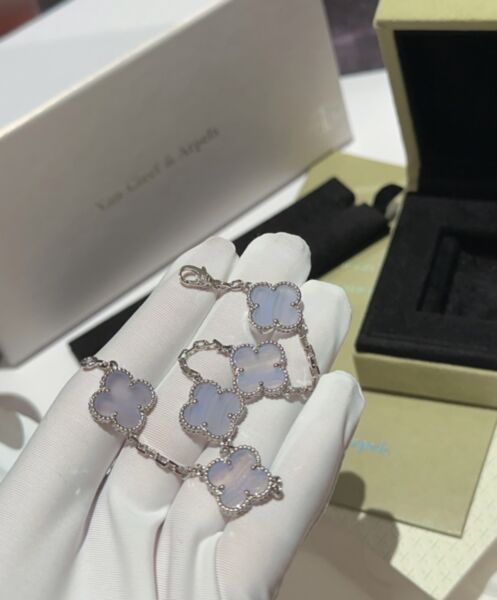 Van Cleef & Arpels Women's Vintage Alhambra Bracelet