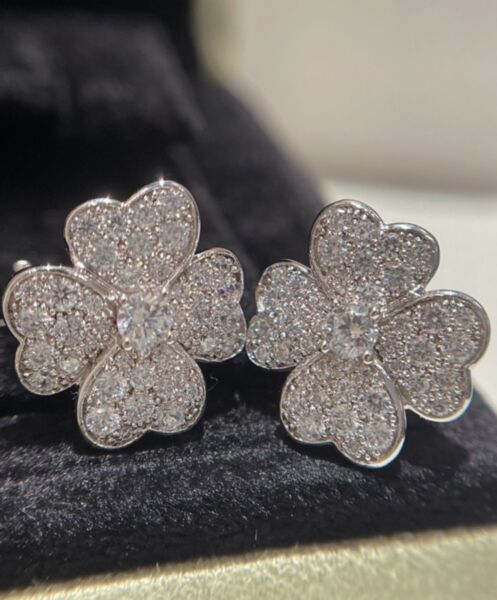 Van Cleef & Arpels Cosmos Earrings Silver 8